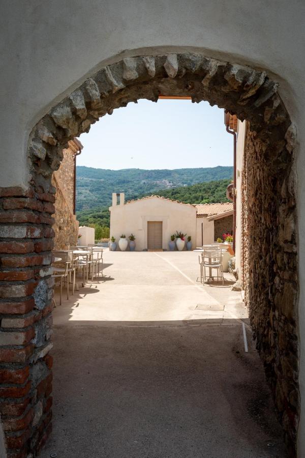 Borgo D'orlando Hotel